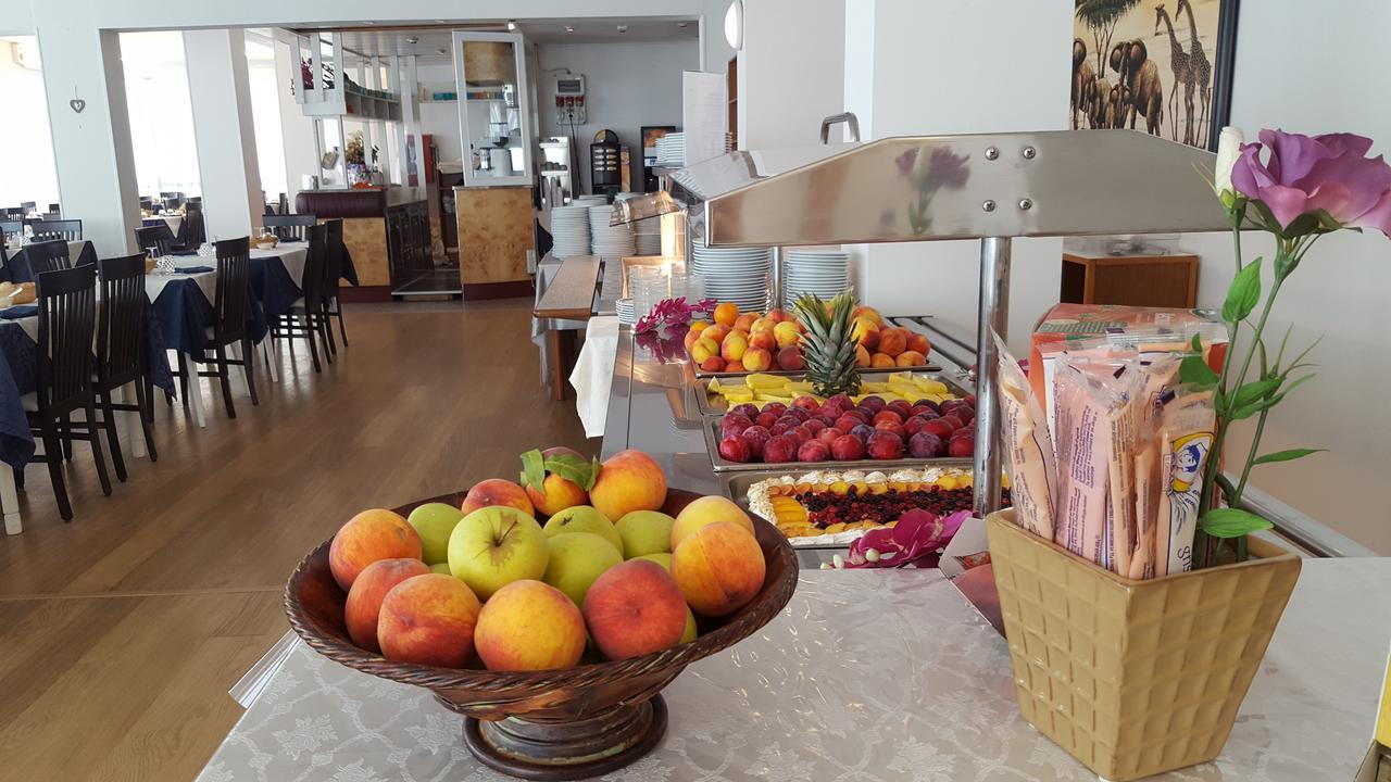 Hotel Raffaello Cesenatico Zewnętrze zdjęcie